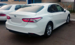 TOYOTA CAMRY