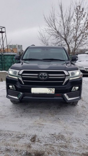 Toyota Land Cruiser 200 TRD